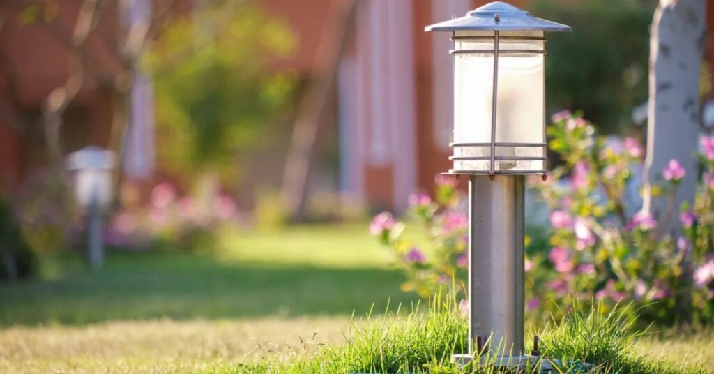 outdoor patio solar lights